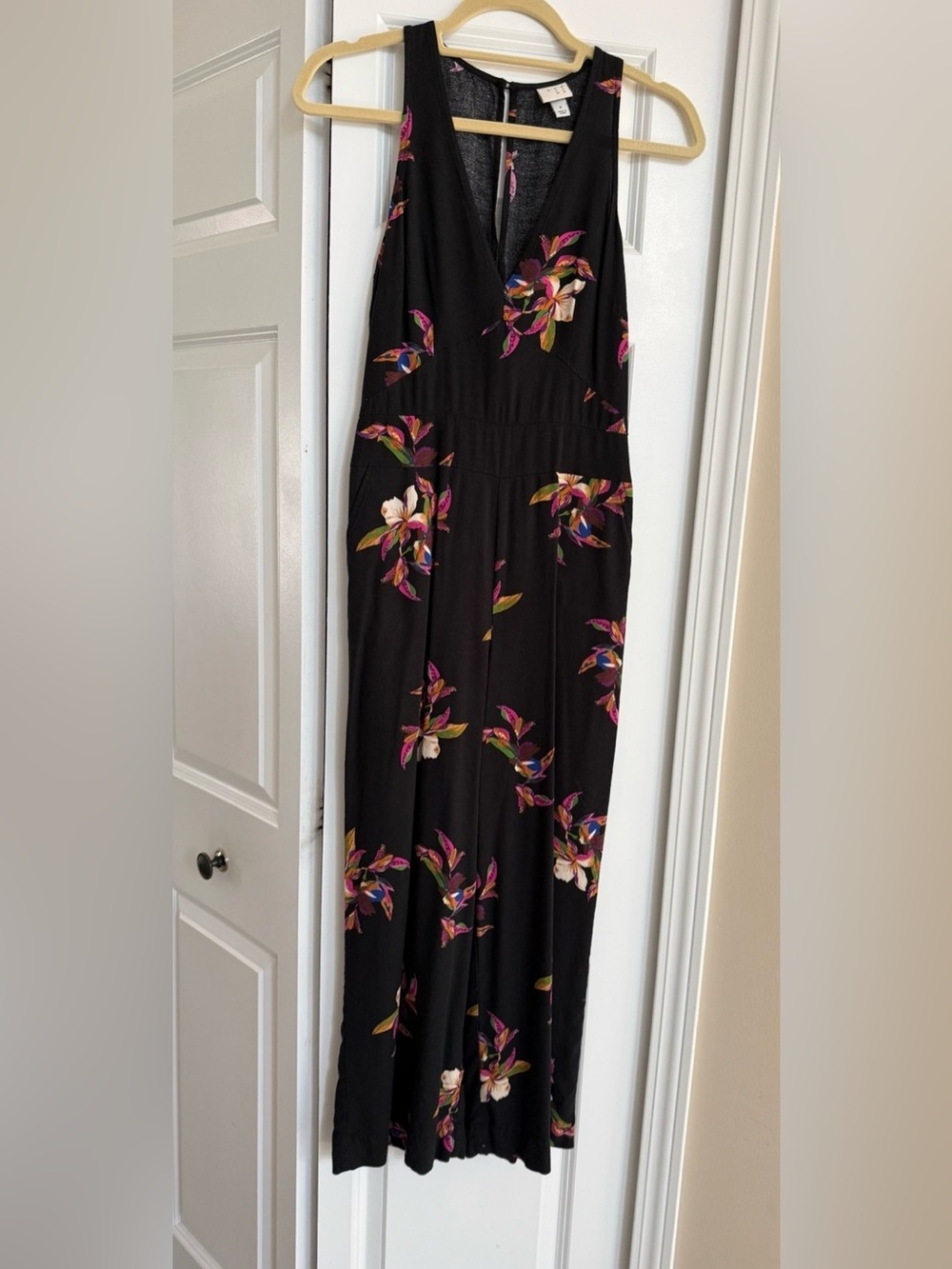 Black Floral V-Neck Jumpsuit